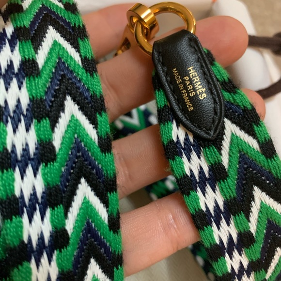 Sold - Picture 3 of 5